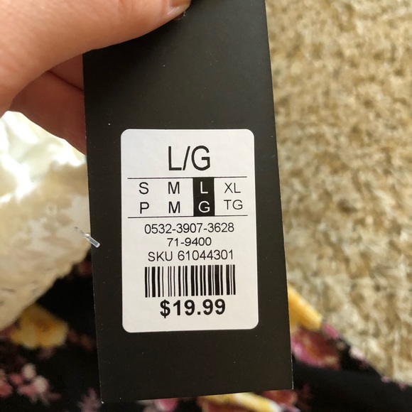 Fit and Flare Floral Dress - Picture 3 of 3